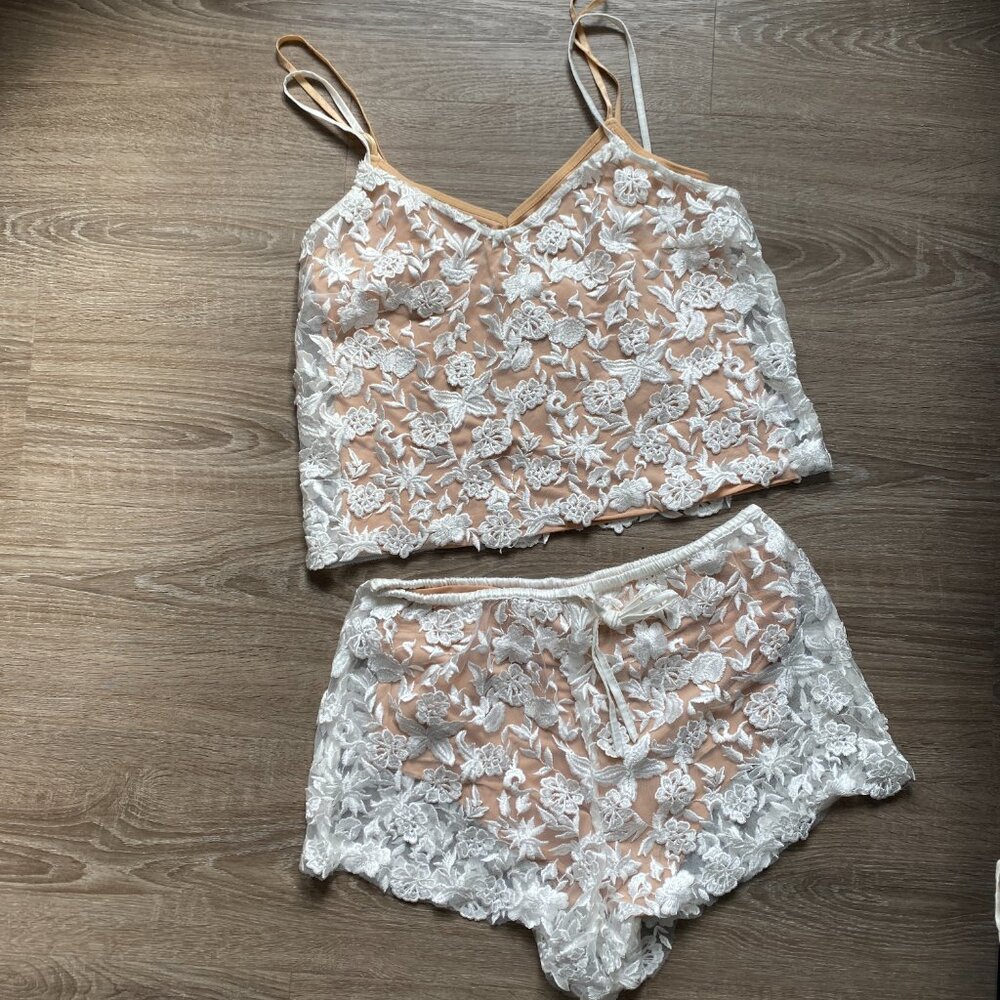 Le Rose Stories Bridal Lace Lingerie Set White Sheer Floral Cami + Slip